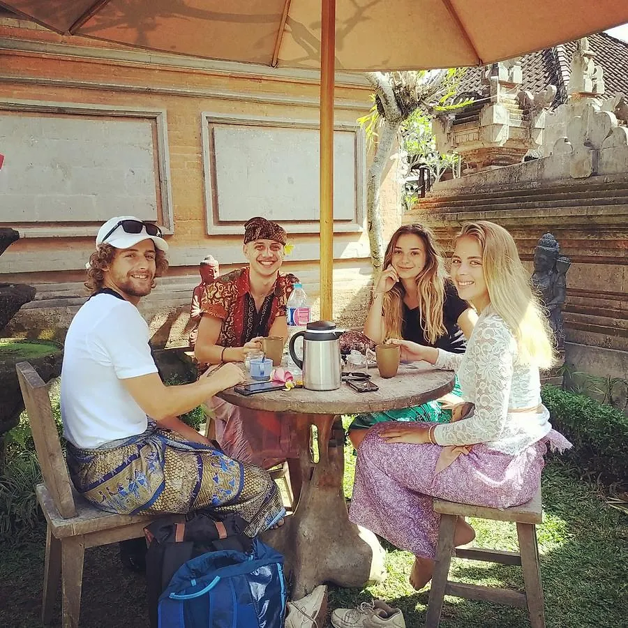 Ubud Rooms B&B 2*,